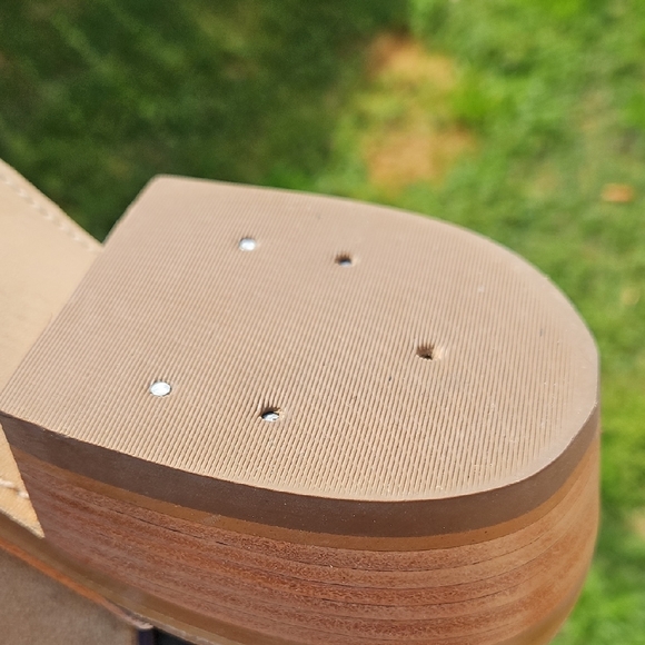 Rios of Mercedes - Picture 7 of 8